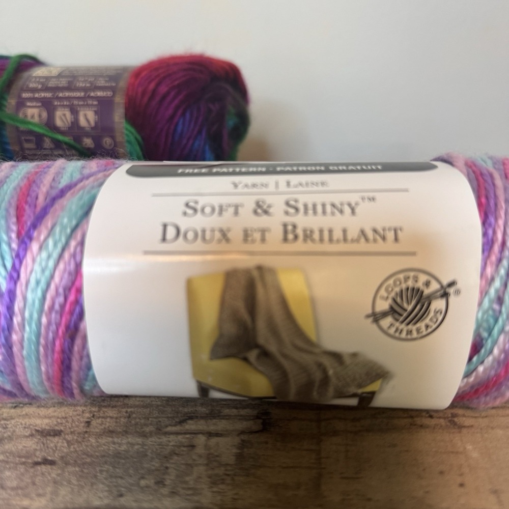 Yarn Lot Of Lion Brand, Yarn Laine, Charisma Charime Yarn Multicolor - Picture 3 of 11